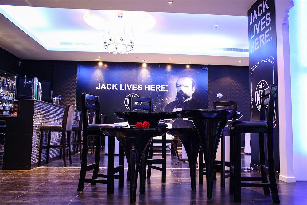 Loumage Hotel & Suites Манама Экстерьер фото